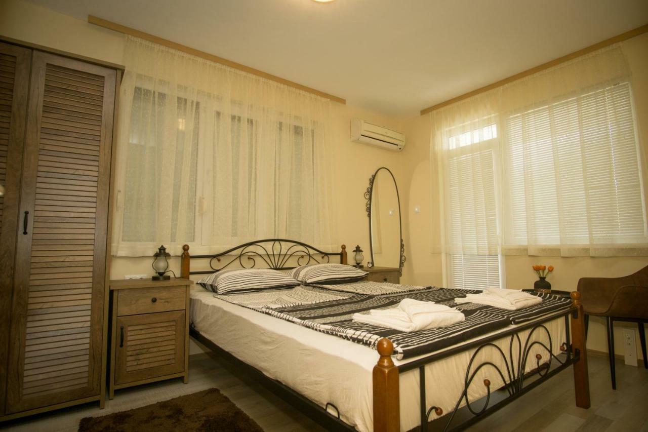 Двойна Стая I - Къща За Гости Зоя Apartment Tsarevo Luaran gambar